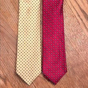 100% Silk Red and Yellow Patterned Ties